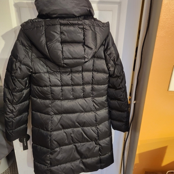 Nwt! Tahari Women's Charcoal Long Puffer Jacket - Picture 4 of 5